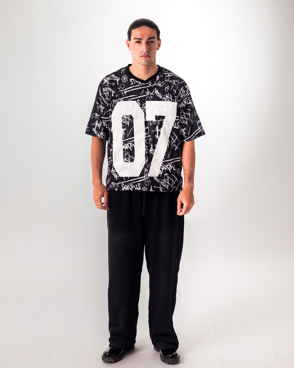 BLACK GRAFITTI JERSEY BOXY TEE
