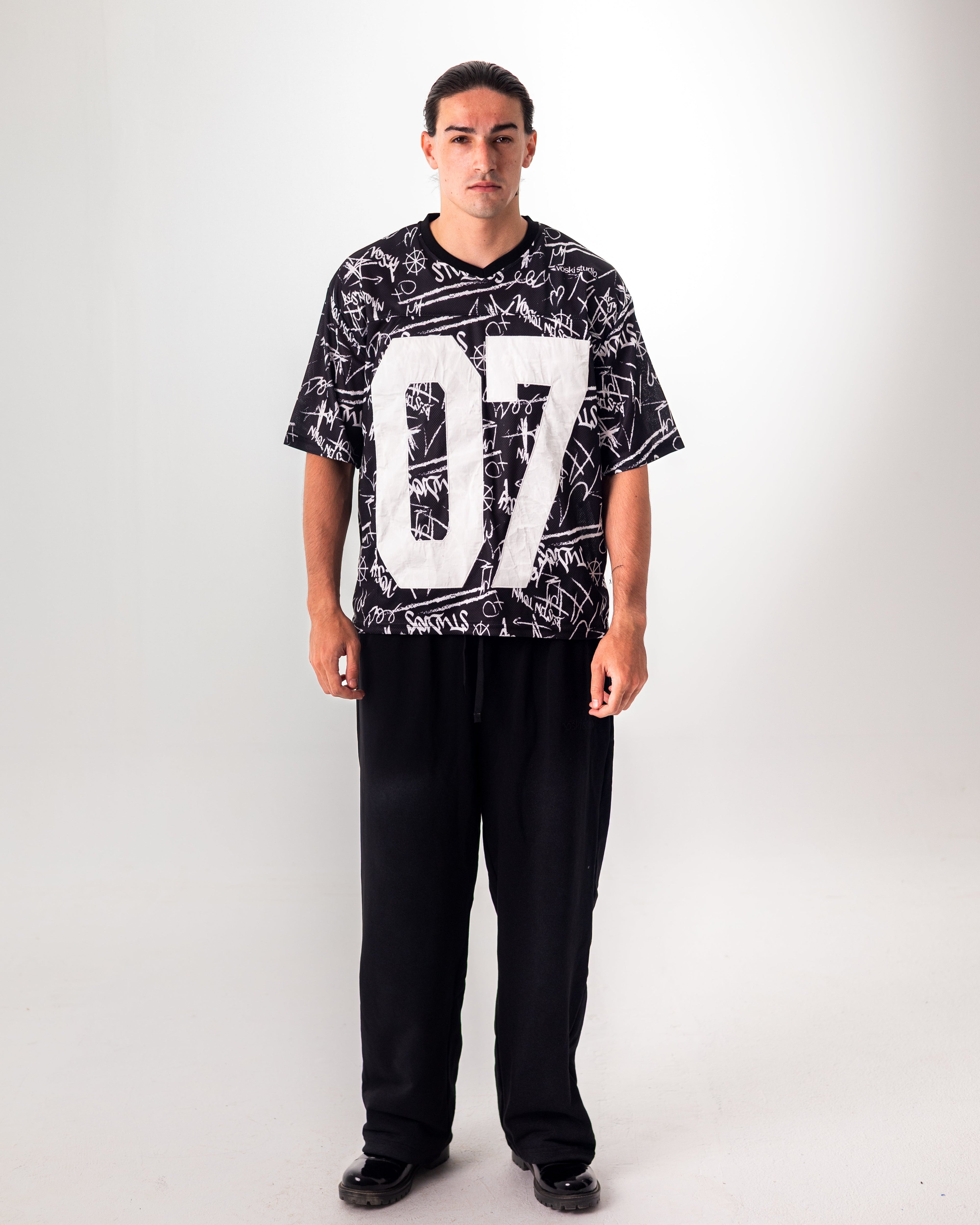 BLACK GRAFITTI JERSEY BOXY TEE